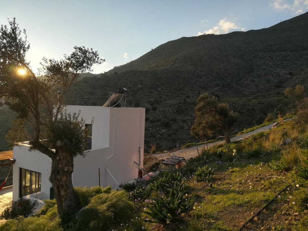 Sea Breeze Ecological Villa Agia Galini Exterior foto